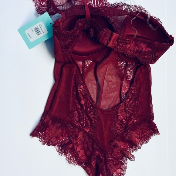 FREDERICK'S OF HOLLYWOOD x MEGAN FOX LEIA SCALLOPED LACE TEDDY BODYSUIT Small - Picture 10 of 15